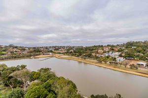 Image 23 - 891023