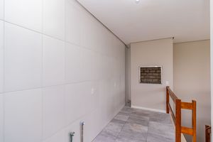 Image 6 - 891023