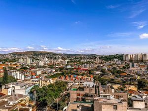 Image 5 - 891035