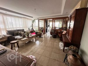 Image 6 - 891035