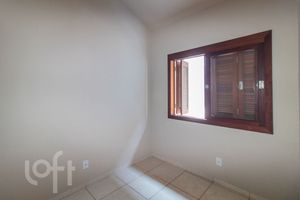 Image 7 - 891046