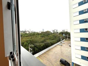 Image 17 - 891052
