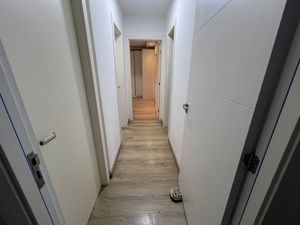 Image 8 - 891054