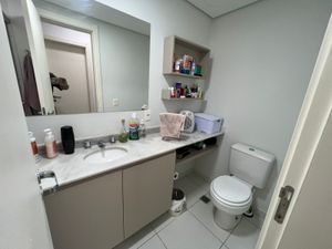 Image 11 - 891054