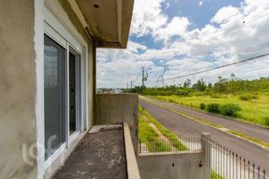 Image 17 - 891062