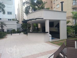 Image 37 - 891072