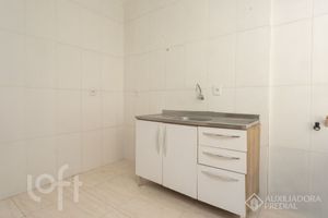 Image 15 - 891073