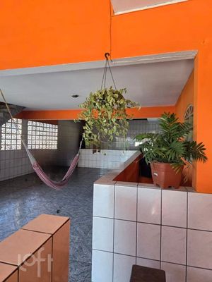 Image 19 - 891074