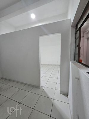 Image 10 - 891074