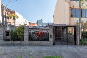 Image 30 - 891077