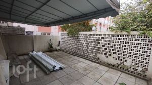 Image 11 - 891083