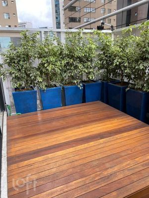 Image 8 - 891086