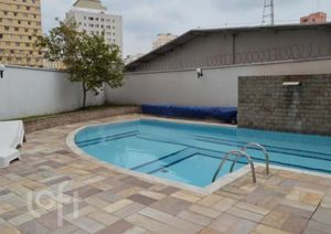 Image 8 - 891101
