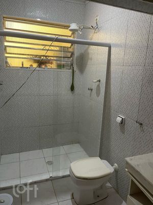 Image 9 - 891103