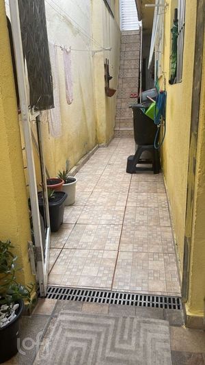 Image 13 - 891103