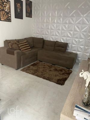 Image 19 - 891103