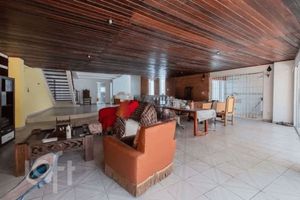 Image 1 - 891106