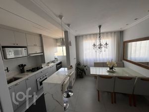 Image 1 - 891107