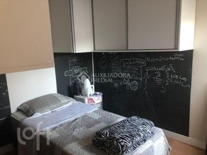 Image 9 - 891108