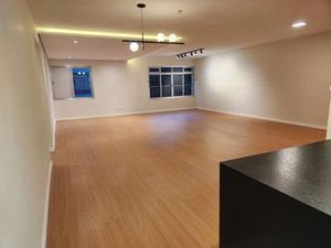 Image 1 - 891113