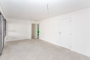 Image 11 - 891146
