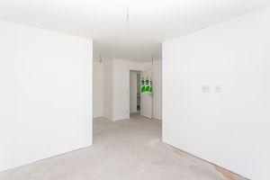 Image 35 - 891146