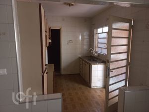 Image 1 - 891155