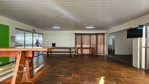 Image 11 - 891166