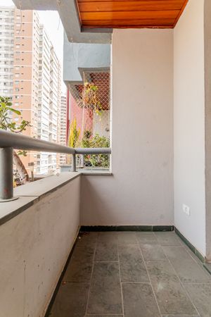 Image 1 - 891171