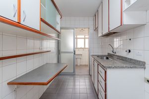 Image 19 - 891171