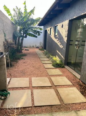 Image 8 - 891191