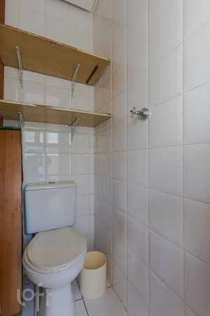 Image 22 - 891199