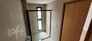 Image 8 - 891236