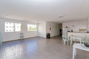 Image 33 - 891246