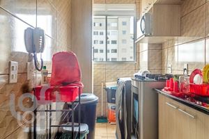 Image 17 - 891246