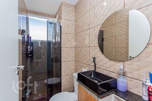 Image 9 - 891246