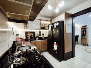 Image 13 - 891269