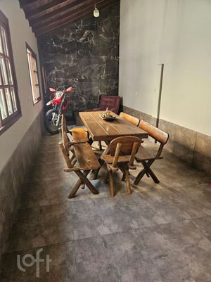 Image 24 - 891273