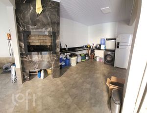 Image 12 - 891273