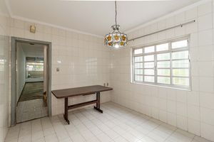 Image 34 - 891312