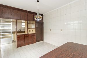 Image 36 - 891312