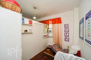 Image 8 - 891320