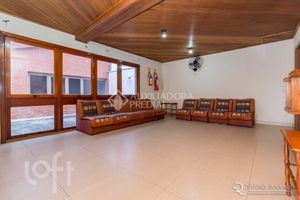 Image 5 - 891367