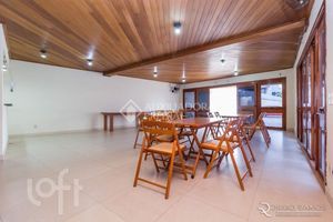 Image 6 - 891367