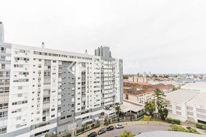 Image 17 - 891377