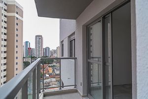Image 1 - 891432
