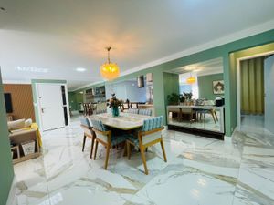 Image 4 - 891436