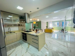Image 8 - 891436