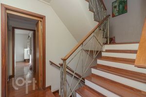 Image 22 - 891474