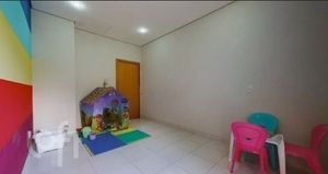 Image 10 - 891475